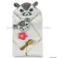 Long Service Life white mouse baby hooded towels rectangle organic bamboo fiber towel plain dyed and washcloth set